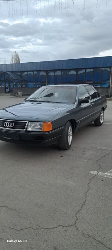 Audi: Audi 100: 1987 г., 2 л, Механика, Бензин, Седан