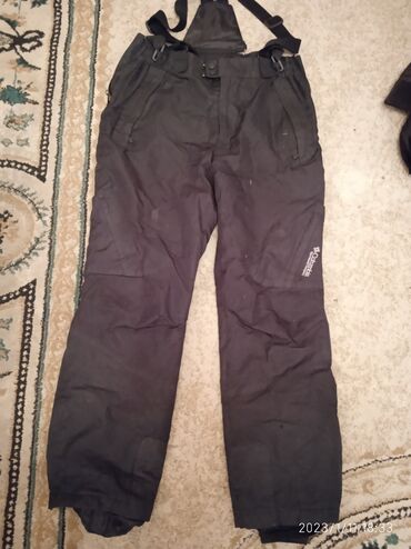 мужские штаны теплые: Брюки XL (EU 42), цвет - Черный