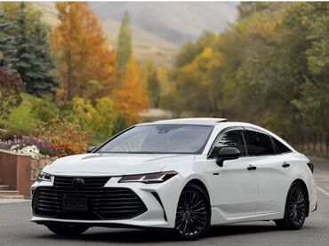 буу зеркало: Toyota Avalon: 2018 г., Бензин
