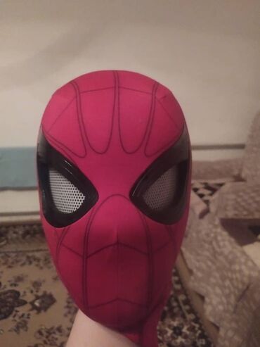 видео фото: Продаю 2200 шлем человека паука