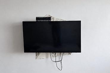 tv mini: Divar tipli LED TV və divar asma qurğusu 108 ekran - Ekran: təxminən — 1