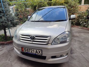 таета стрим: Toyota Ipsum: 2003 г., 2.4 л, Автомат, Бензин, Минивэн