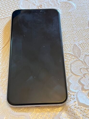 Apple iPhone: IPhone X, 64 GB, Gümüşü, Face ID