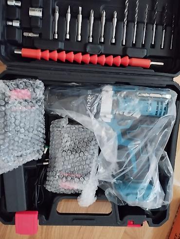 set za nokte sa lampom: Akumulatorska bušilica/odvijač – komplet u koferu NOVOOO MAKITAA - — 1