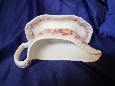 Činije: Sosijera nova Spode Engleska 70te. Sosijera,retka,skupa na lalafo.rs — 11 Činije: Sosijera nova Spode Engleska 70te. Sosijera,retka,skupa — 11