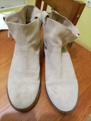 metro obuca cipele na platformu: Ankle boots, Zara, 38