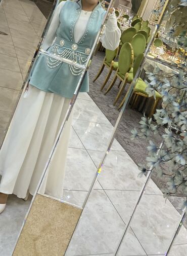 Вечерние платья: Продаю платье на кыз узатуу, 46-48 размер, цену обговорим