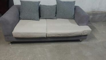 диван бу раскладной: Диван-кровать, цвет - Серый, Б/у