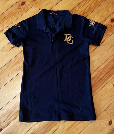 Köynəklər: Koynekler Her biri 5 manat hamisini alan olsa yenede endirim ederiy — 13