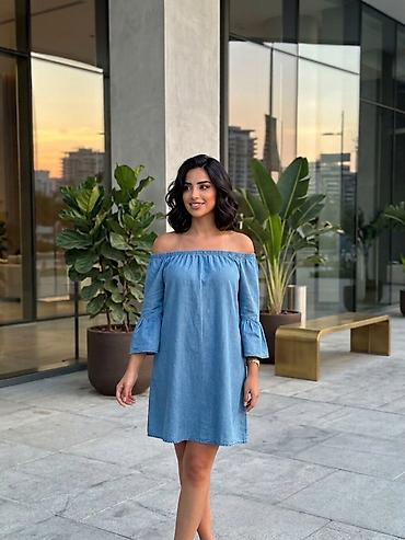Denim off-shoulder paltar - Model: açıq çiyin (off-shoulder) kəsim