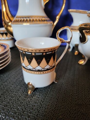 Kuhinjski setovi: Servis vintaz za kafu porcelanski. Servis za kafu,perfektan pozlata — 12