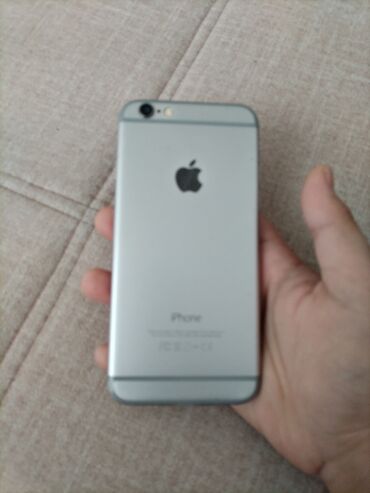 iphone 13 pro qeydiyyat qiymeti: IPhone 6, < 16 GB, Gümüşü, Qırıq