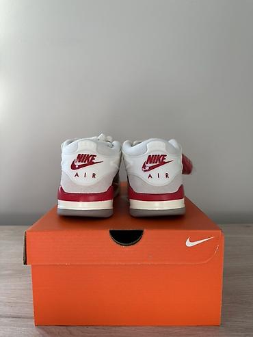 Кроссовки и спортивная обувь: Мужские кроссовки, 41.5, Air Jordan, Новый, цвет - Черный, Бесплатная доставка, Самовывоз — 12