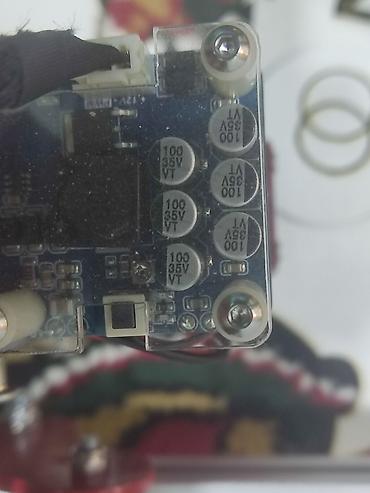 mini laser: Alüminium karkaslı dəqiq CNC lazer oyma qurğusu Xüsusiyyətlər: - İş — 4