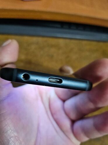 Samsung: Samsung Galaxy A3 2017, 16 GB, bоја - Crna, Otisak prsta — 12