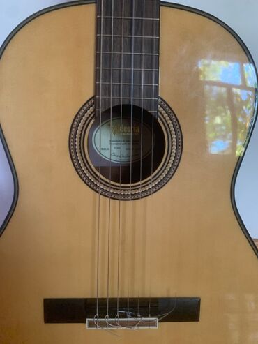 Klassik gitaralar: Klassik gitara, İşlənmiş, Ünvandan götürmə, Ödənişli çatdırılma -da lalafo.az — 8 Klassik gitaralar: Klassik gitara, İşlənmiş, Ünvandan götürmə, Ödənişli çatdırılma — 8