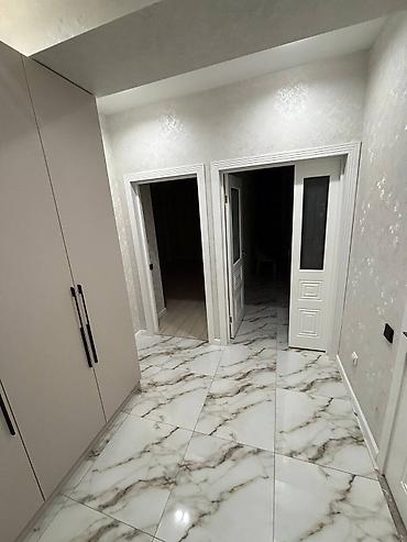 Продажа квартир: 1 комната, 37 м², 1 этаж — 3