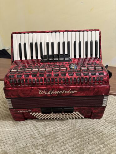 Аккордеоны: Продаю Привозной Германский Аккордеон Вельтмейстер каприз уну — 18