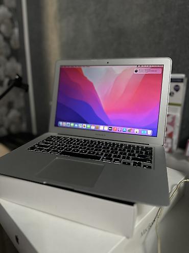Ноутбуки Apple (MacBook): MacBook Air 13
2015 г
812 циклов
Работает отлично — 1