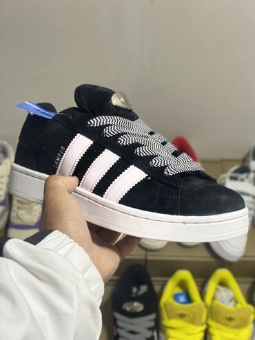 Кроссовки и спортивная обувь: Кеды Adidas Campus (оригинальная линейка Originals) - Материал верха — 15