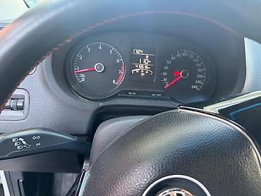 каропка поло: Volkswagen Polo: 2016 г., 1.6 л, Механика, Бензин, Седан — 8