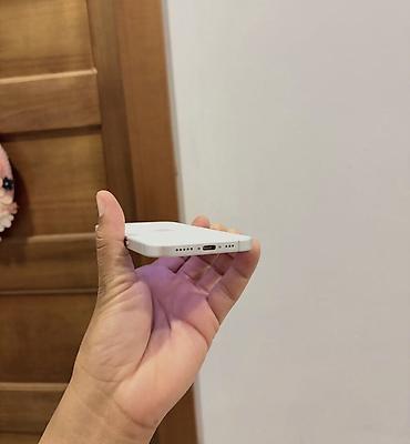 iphone 8 128 gb: IPhone 16, 128 GB, Ağ, Zəmanət, Simsiz şarj, Face ID — 5