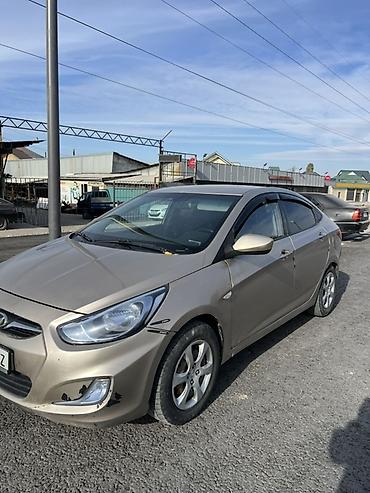 m3 f80: Hyundai Solaris: 2011 г., 1.6 л, Автомат, Бензин, Седан — 2
