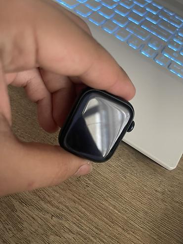 Apple Watch (alüminium qara korpus) + qara toxuma Loop kəmər -