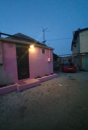 elan yerleşdirmek: Maştağa qəs. 3 otaqlı, 90 kv. m, Kredit yoxdur, Orta təmir