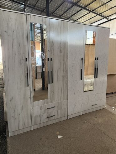 Шкафы для одежды: Шкафы-купе и распашные шкафы для одежды - Конфигурации: 3–6 секций at lalafo.kg — 1 Шкафы для одежды: Шкафы-купе и распашные шкафы для одежды - Конфигурации: 3–6 секций — 1