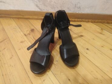 garda shoes: Tuflilər, Ölçü: 39, rəng - Qara, Yeni