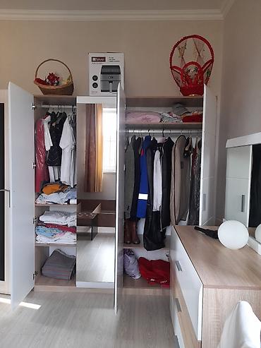 guzgu boydan: İşlənmiş, 4 qapılı, Güzgülü, Ağ, Açılan, Düz dolab — 5