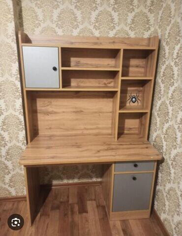 rəngli kağız, karton və albomlar: Kompüter masası yazı masasi