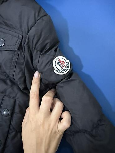 Детская одежда и обувь: Uşaq üçün Moncler qış gödəkçəsi - Rəng: qara - Model: kapüşonlu — 2