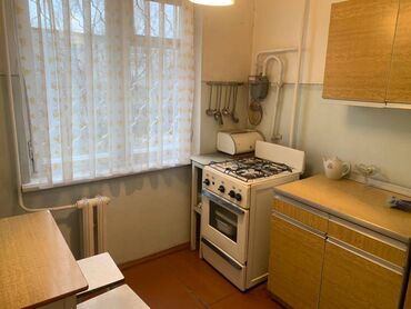 Продажа квартир: 3 комнаты, 58 м², 104 серия, 2 этаж, Косметический ремонт