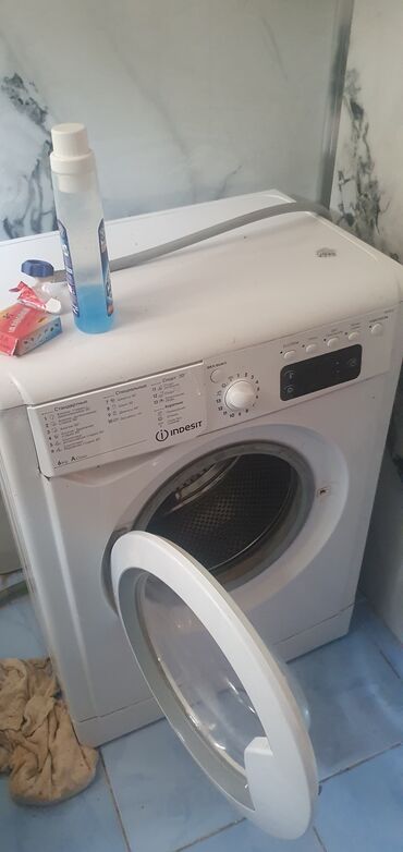 продажа компьютеров: Кир жуучу машина Indesit, Колдонулган, Автомат, 7 кг чейин