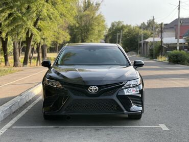 Toyota: Toyota Camry: 2.5 л | 2018 г. | 80000 км | Седан