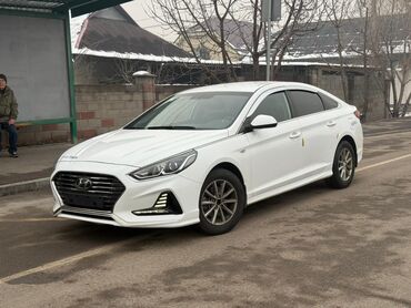 Hyundai: Hyundai Sonata: 2019 г., 2 л, Автомат, Газ, Седан — 6