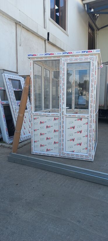 Plastik pəncərələr: Alümi̇ni̇um qapi pəncərə si̇fari̇şi̇. Kəyfi̇yətli. Sərfəli̇ — 11