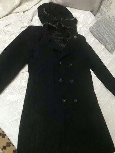 Пальто: В отличном состоянии Корейское польто.Очень удобное' модное. теплые — 3