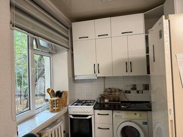 2 комнатная квартира в оше: 2 комнаты, 43 м², Сталинка, 1 этаж, Косметический ремонт