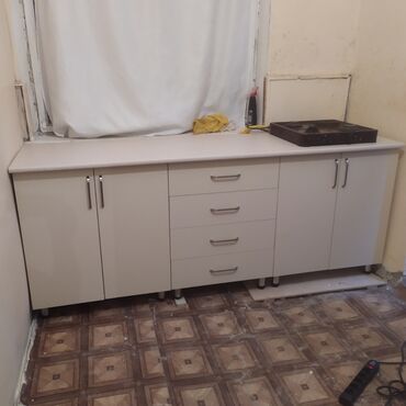 Sifarişlə mətbəx mebeli: Sifarişlə mətbəx dəsti, Özü çəkən petlələr, Mat laminat, Kredit yoxdur, Pulsuz çatdırılma — 9