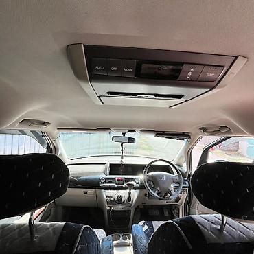пассо: Honda Elysion: 2004 г., 2.4 л, Автомат, Бензин, Минивэн — 5