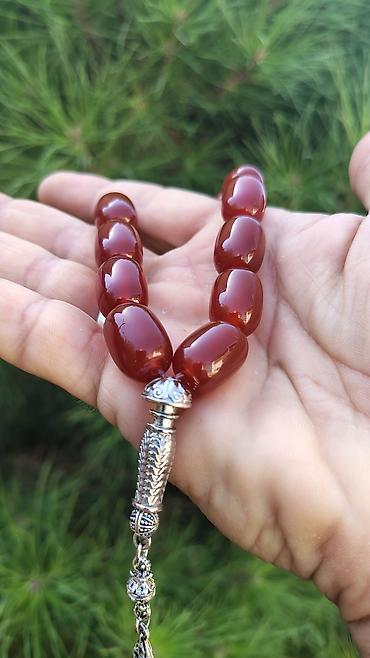 mercan tesbeh: Qırmızı aqat tespih - Material: Qırmızı rəngli cilalı daş muncuqlar — 3