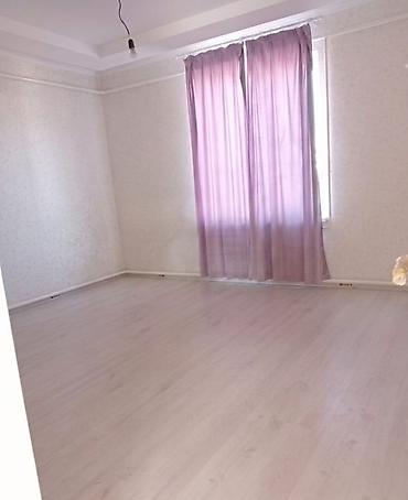 Продажа коттеджей и домов: Продаётся одноэтажный дом с просторным двором. Характеристики: - — 40