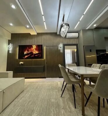 стол для растяжки спины: 2 комнаты, 70 м², Элитка, 4 этаж, Евроремонт