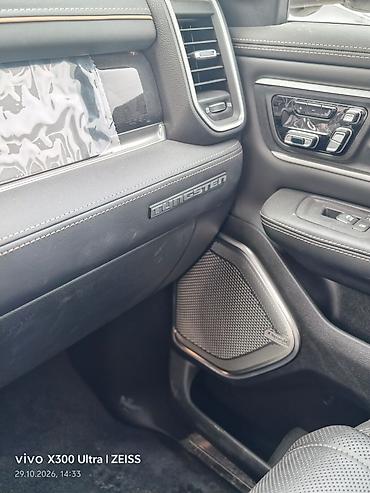 додж машина: Dodge Ram 1500: 2026 г., Автомат, Бензин, Пикап — 10