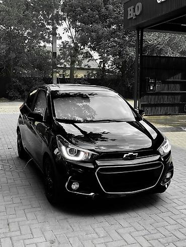 Продажа авто: Chevrolet Spark: 2017 г., 1 л, Вариатор, Бензин, Хэтчбэк — 3