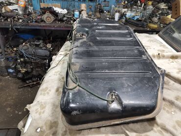Auto delovi: Rezervoar Lada 2121,21213 Niva br.3 . Polovno, ocuvano. Skinuto sa — 8