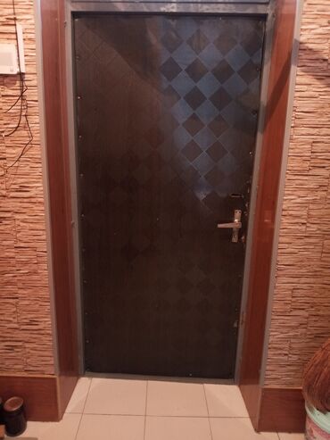 Həyət evləri və villaların satışı: Binə 4 otaqlı, 100 kv. m, Kredit yoxdur, Orta təmir — 3